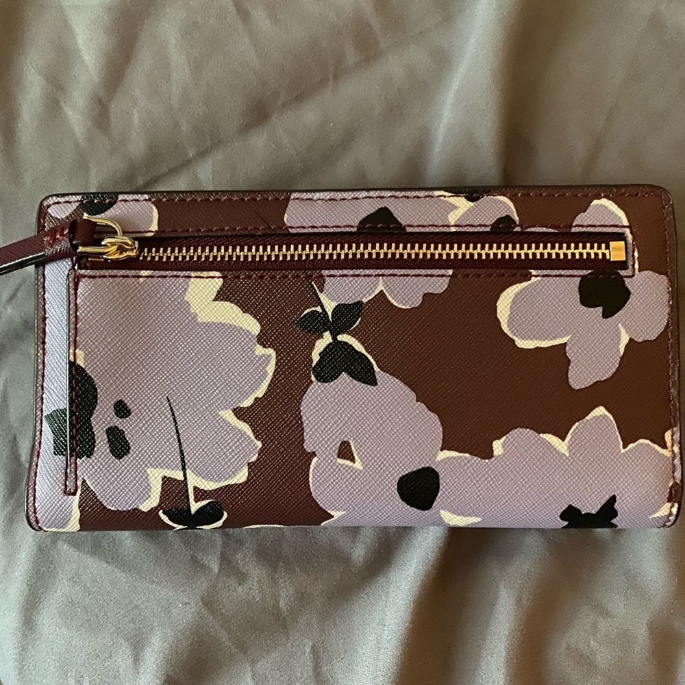 Kate Spade wallet - Picture 3 of 3